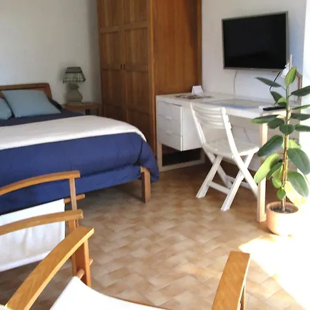 NICE, à saisir : STUDIO indépendant en VILLA  Extérieur photo